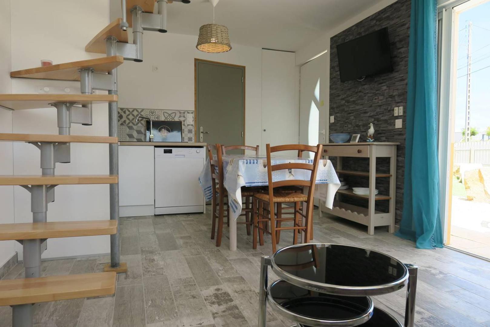 Maison Renovee Avec Wifi, Jardin, A 450m Du Centre De - Ref 924 * Perros-Guirec