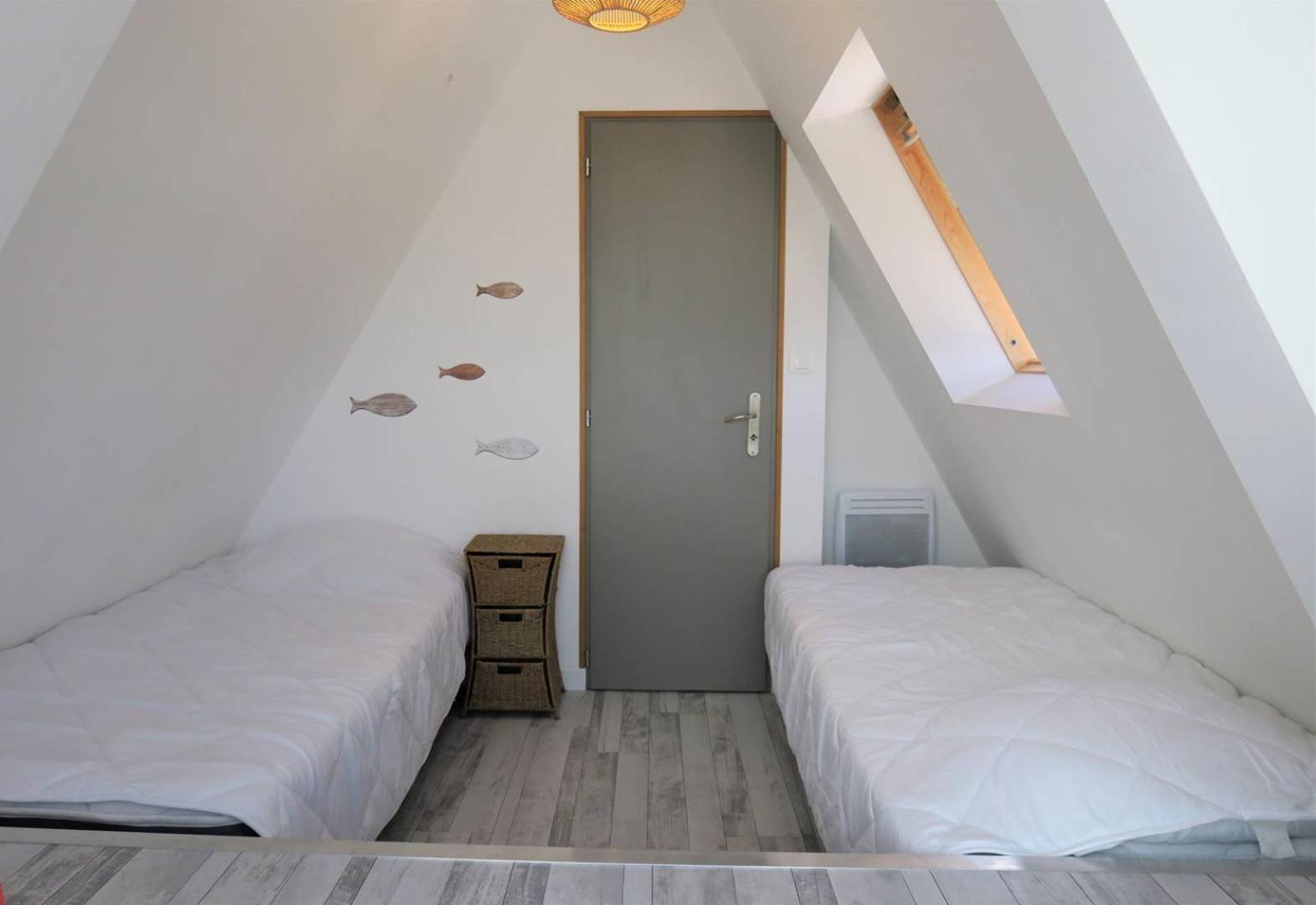 Maison Renovee Avec Wifi, Jardin, A 450m Du Centre De - Ref 924 Villa