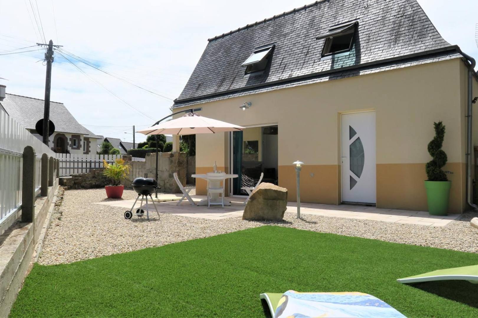 Maison Renovee Avec Wifi, Jardin, A 450m Du Centre De - Ref 924