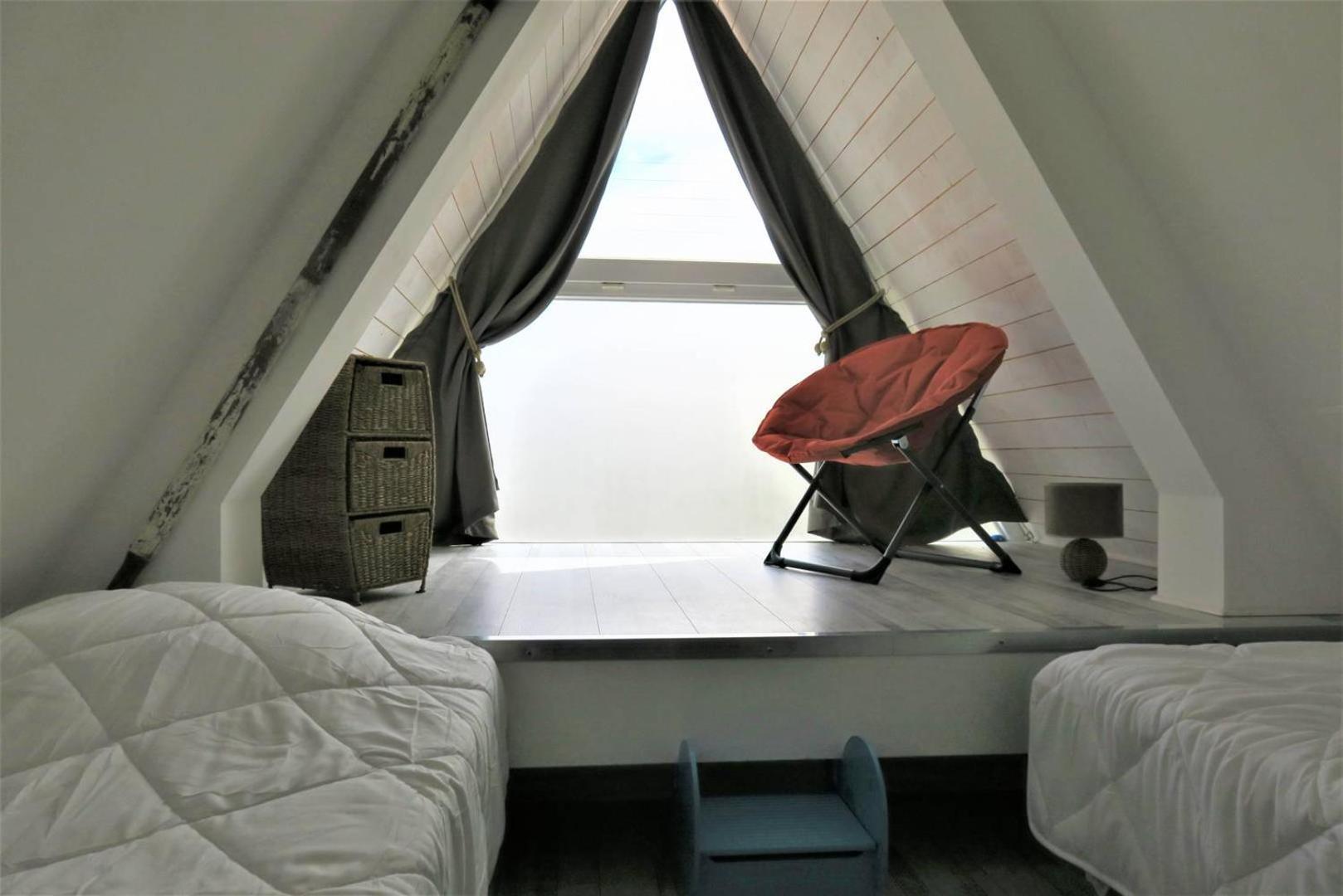 Maison Renovee Avec Wifi, Jardin, A 450m Du Centre De - Ref 924